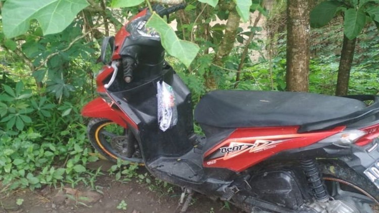 Motor yang ditemukan tiga hari di Sungai Dengkeng, Klaten.