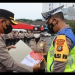 Polres Metro Tangerang Kota kukuhkan 1.320 personel jadi polisi RW-1675842244