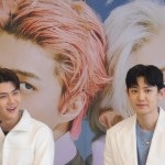 Sehun & Chanyeol EXO coba permainan lato-lato dan icip klepon-1675565018