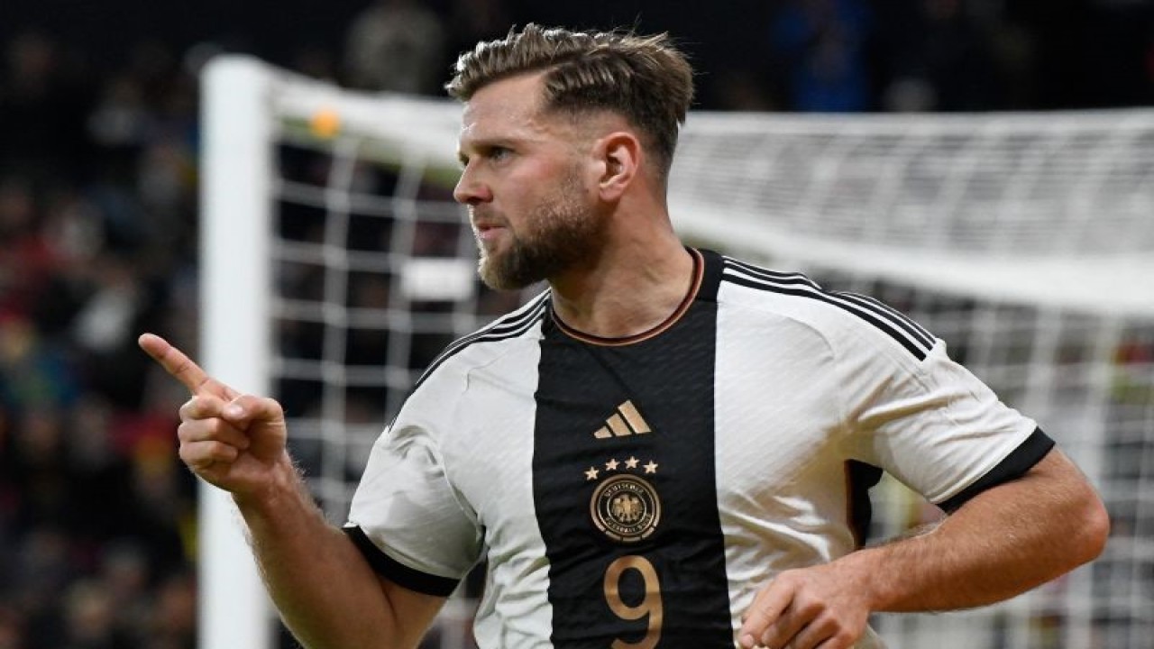 Selebrasi Niclas Fullkrug setelah mencetak gol kedua timnas Jerman dalam pertandingan persahabatan lawan Peru di Mainz, Jerman pada 26 Maret 2023. ANTARA/AFP/THOMAS KIENZLE
