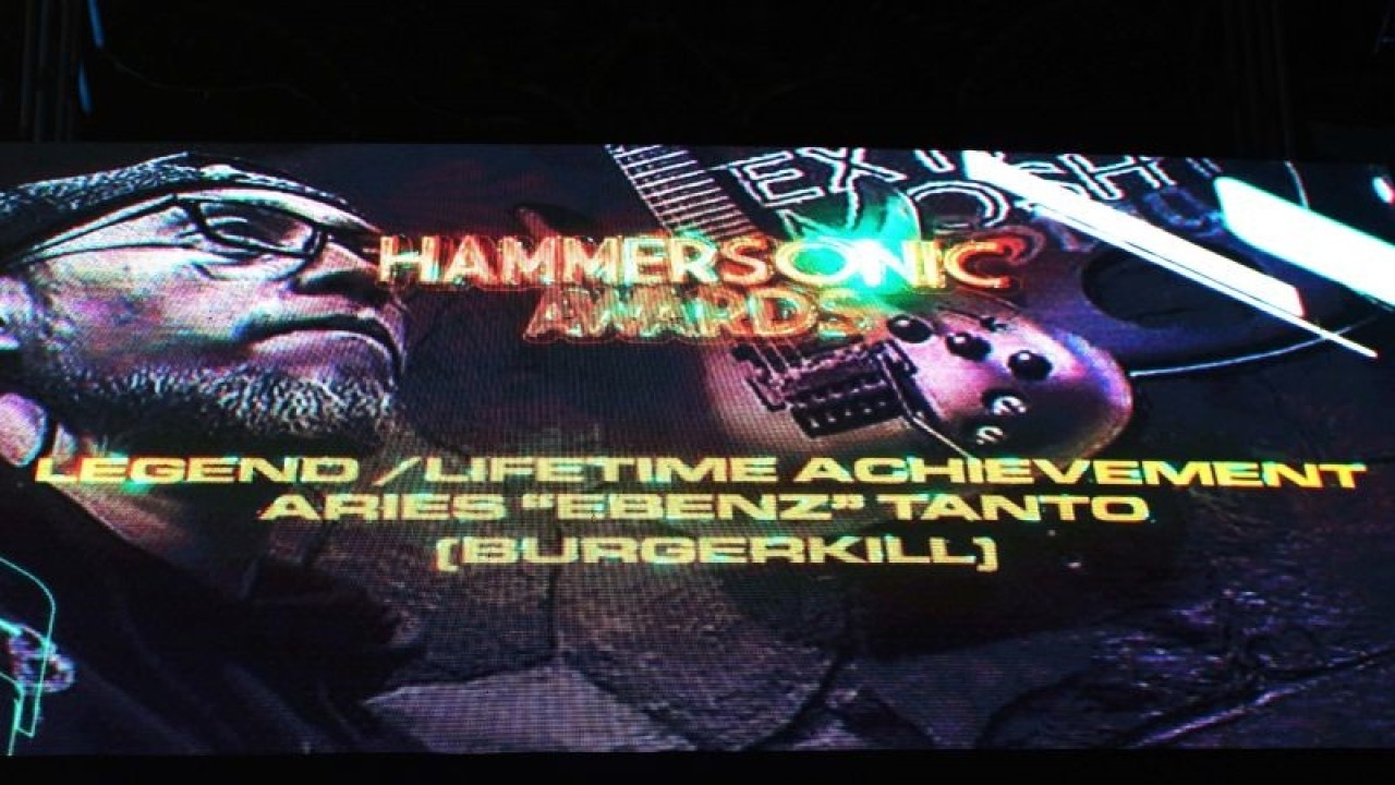 Hammersonic Festival 2023 menggelar penghargaan terhadap sejumlah seniman cadas Tanah Air lewat ajang Hammersonic Awards di Carnaval Beach Ancol, Sabtu (18/3). (ANTARA/Adnan Nanda)