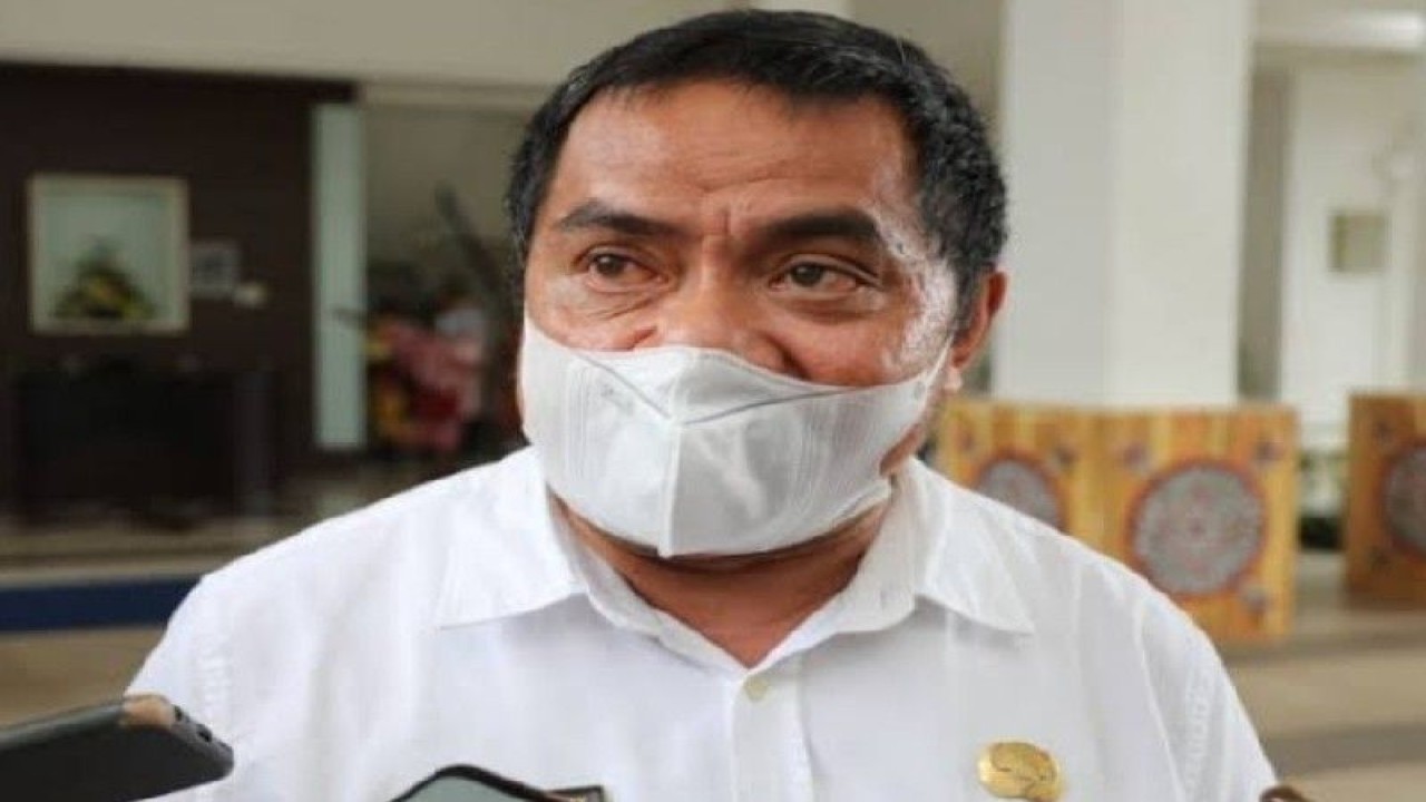 Kepala Dinas Perindakop, UKM dan Tenaga Kerja Papua Omah Laduani. (ANTARA/HO/Dokumen Pribadi)
