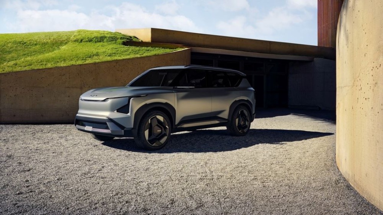 Kia memperkenalkan SUV listrik konsep EV5 di China. (Yonhap)