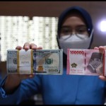 Rupiah merosot seiring penantian laporan tingkat pengangguran AS-1678072090