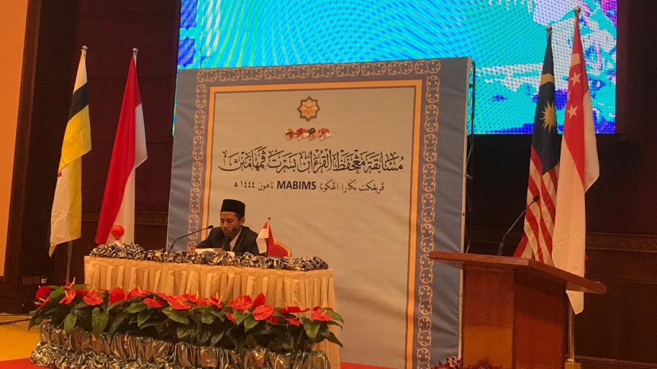 Dua hafidz (penghafal Al-Qur'an) asal Indonesia berhasil meraih juara dalam ajang Musabaqah Menghafaz Al-Qur'an dan Pemahamannya (MHQ) di Brunei Darussalam. (Istimewa/Kemenag)