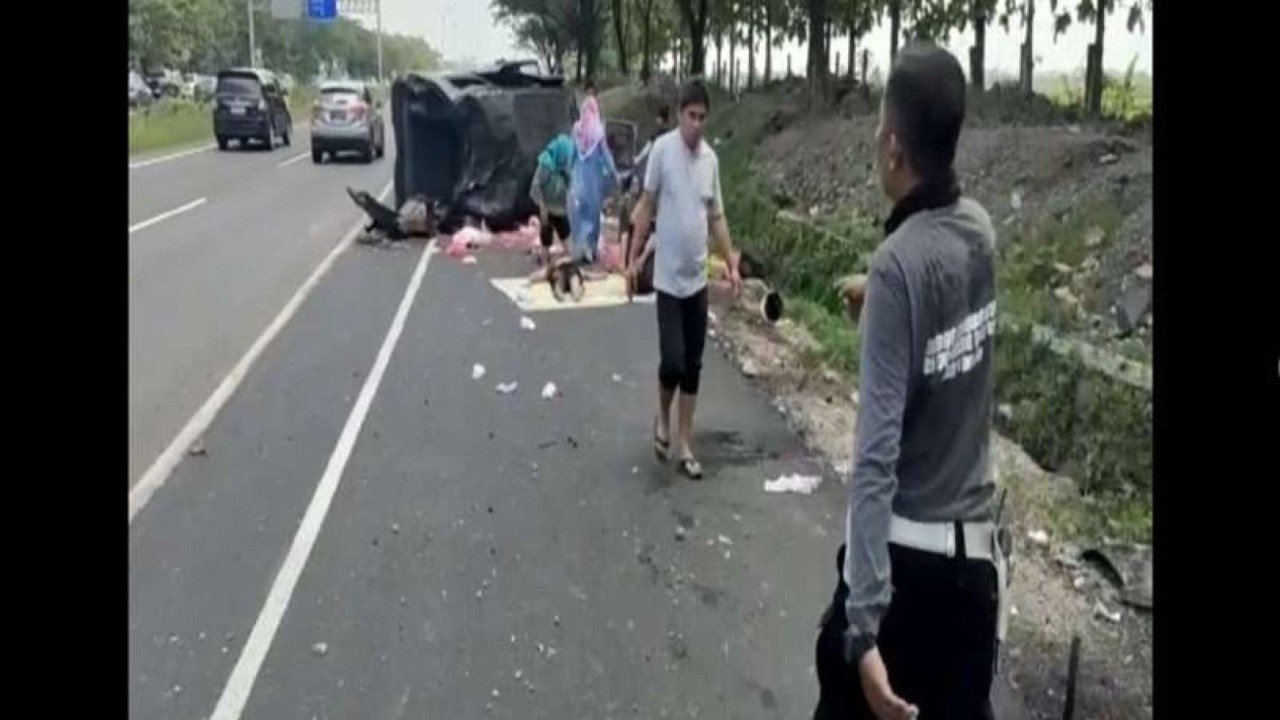 Kecelakaan maut di tol Cipali. (Tvone)