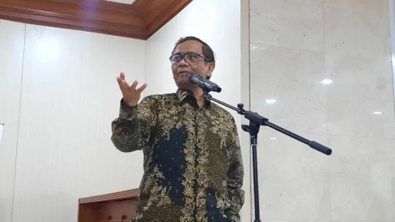 Menteri Koordinator Bidang Politik, Hukum, dan Keamanan (Menko Polhukam) Mahfud MD. ANTARA/Fath Putra Mulya/am.