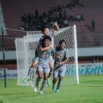 Pelatih Persebaya puji kualitas Iqbal cetak dua gol perdananya-1681027196