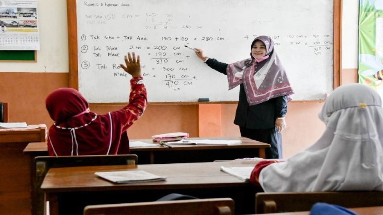 Penerapan Kurikulum Merdeka di sekolah di Jakarta. (ANTARA/HO-Kemendikbudristek)