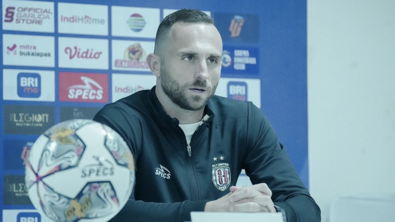 Striker Bali United, Ilija Spasojevic