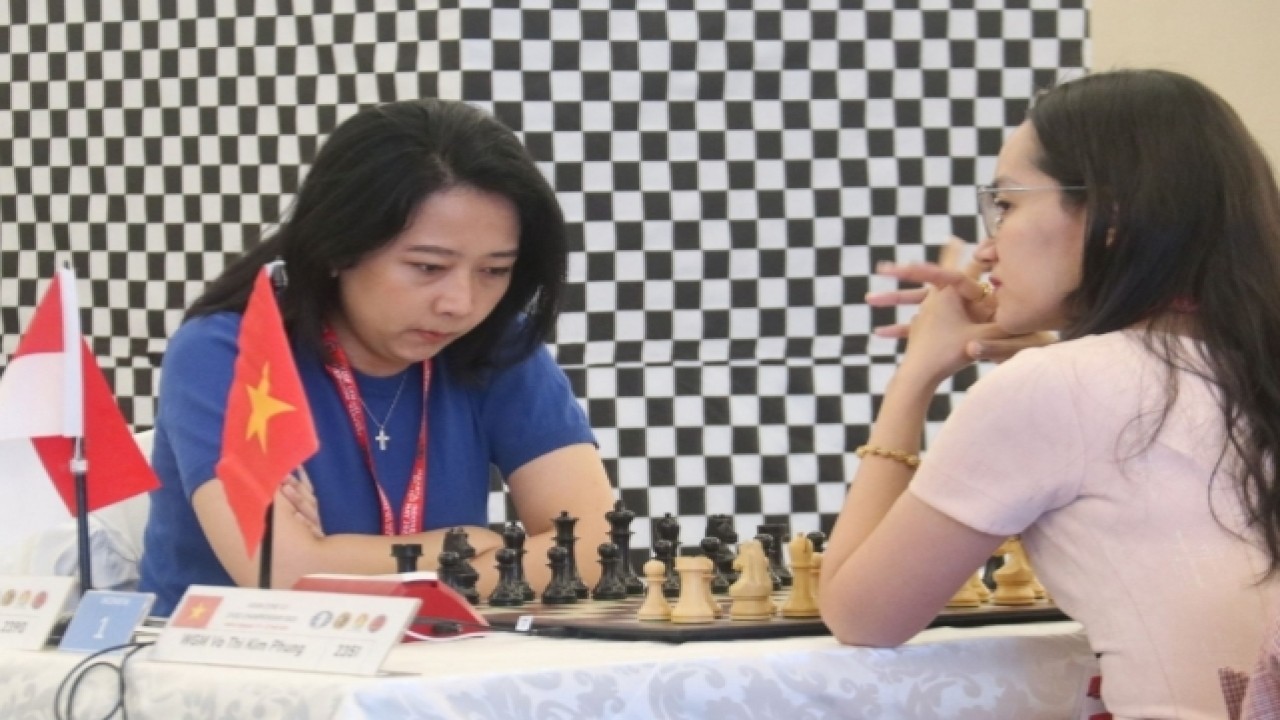 IM-GMW Irene Kharisma Sukandar (kiri)/Dok Asian Zone 3.3