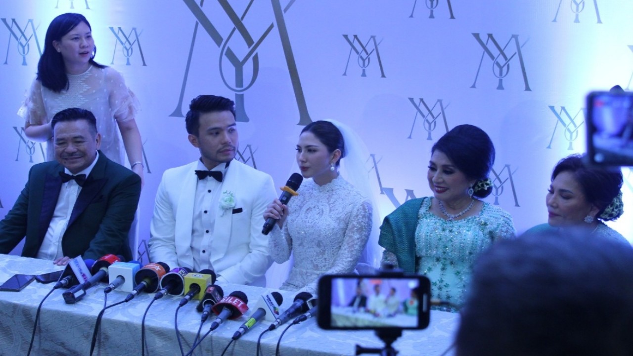 Konferensi pers pemberkatan pernikahan Jessica Mila-Yakup Hasibuan. (Toga Ibnu Pratama)