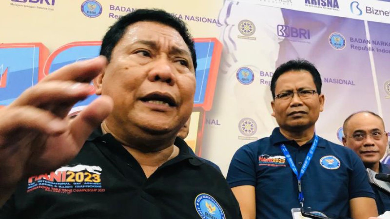 Kepala Badan Narkotika Nasional Republik Indonesia Komisaris Jenderal Polisi Petrus Reinhard Golose memberikan keterangan terkait perkembangan peredaran narkoba jenis baru atau new psychoactive substances (NPS) usai membuka kejuaran tenis meja internasional, Smash On Drugs (SOD) International Table Tennis Championship 2023 di Auditorium Widya Sabha, Universitas Udayana, Badung, Bali, Sabtu (17/6/2023). ANTARA/Rolandus Nampu  KOMENTAR