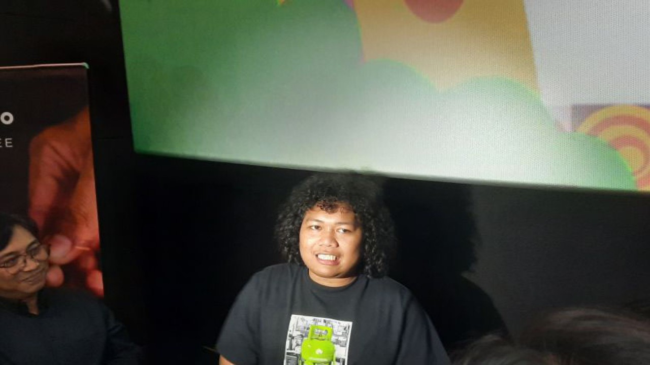 Komedian Marshel Widianto usai menghadiri konferensi pers MyFest.id di Jakarta, Rabu (7/6/2023). (ANTARA/Lia Wanadriani Santosa)