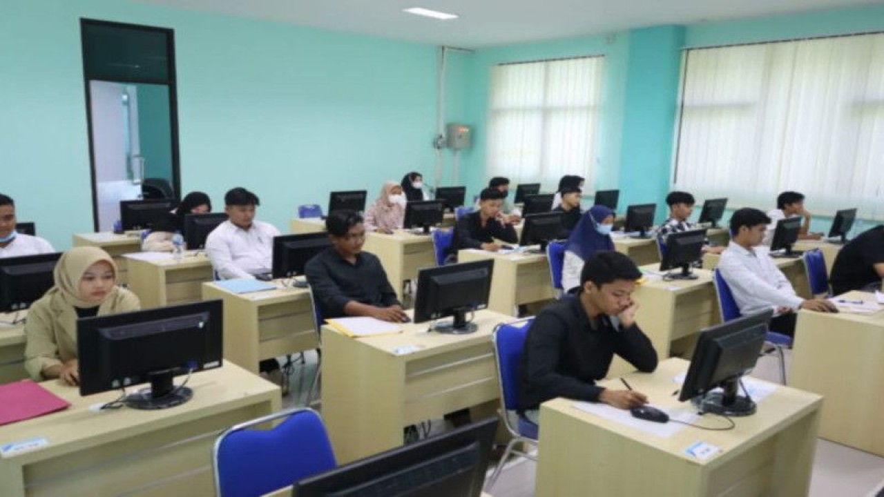 Calon mahasiswa jalur mandiri di Unja, Selasa (4/7/2023). (ANTARA/HO-Unja)