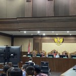 Hakim tolak eksepsi Irwan Hermawan dkk terkait korupsi BTS-1690447473