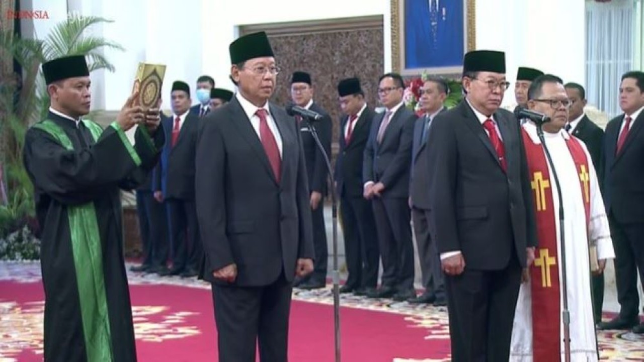 Presiden Joko Widodo melantik Anggota Wantimpres Sisa Masa Jabatan 2019-2024, pada Senin (17/7/2023). (Tangkapan Layar Youtube Sekretariat Presiden)