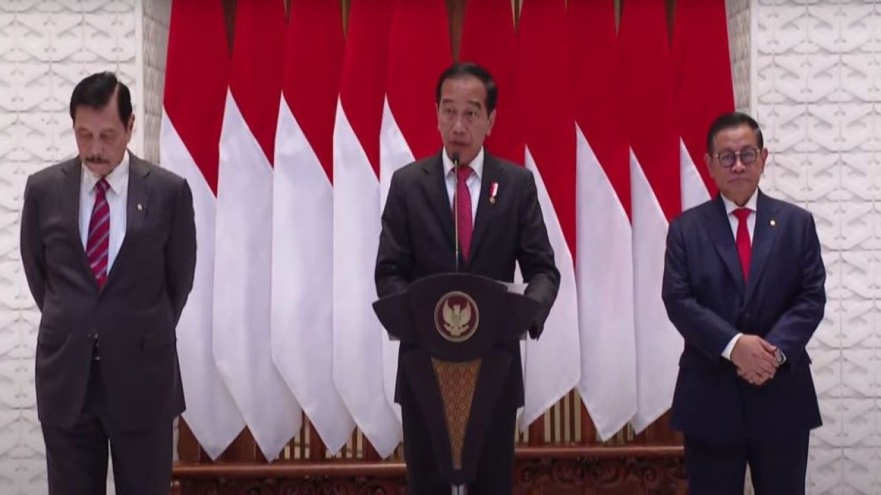 Presiden Joko Widodo (Jokowi) bertolak menuju China untuk melakukan rangkaian kunjungan kerja, pada Kamis (27/7/2023) pagi. (DND/UN)