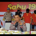 Konfrensi pers pengungkapan sabu 19,896 kg di Polresta Barelang, Rabu (26/7). (ANTARA/Yude)-1690363133