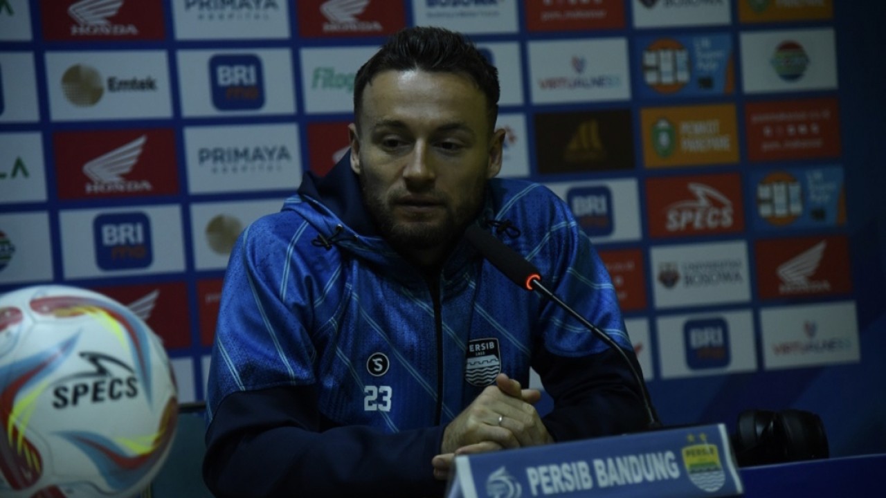 Pemain Persib Marc Klok