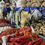 Produk bumbu-bumbu yang dijual di Pasar Badung Denpasar, Rabu (26/7/2023). ANTARA/Ni Putu Putri Muliantari-1690367540