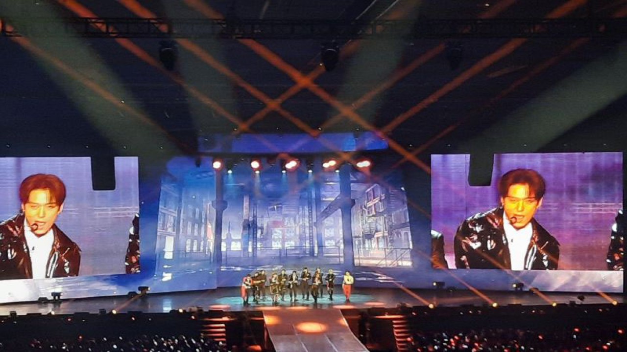 Grup idola K-pop THE BOYZ dalam tur konser dunia kedua bertajuk "ZENERATION" di Beach City International Stadium, Jakarta pada Sabtu (29/7/2023). (ANTARA/Lia Wanadriani Santosa)