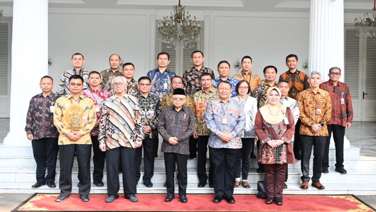 Wapres K.H. Ma'ruf Amin bersama jajaran Dokter Kepresidenan RI.(wapresri.go.id)