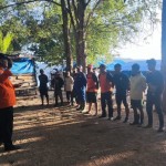 Apel yang digelar Tim SAR gabungan sebelum melakukan pencarian terhadap korban. (Antara/La Ode Muh Deden Saputra)-1692179016
