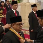 Dua Staf Khusus Presiden dianugerahi Bintang Jasa Utama-1691999155