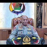 Kapolda Papua Irjen Pol Mathius Fakhiri. (ANTARA/Evarukdijati)-1691396421