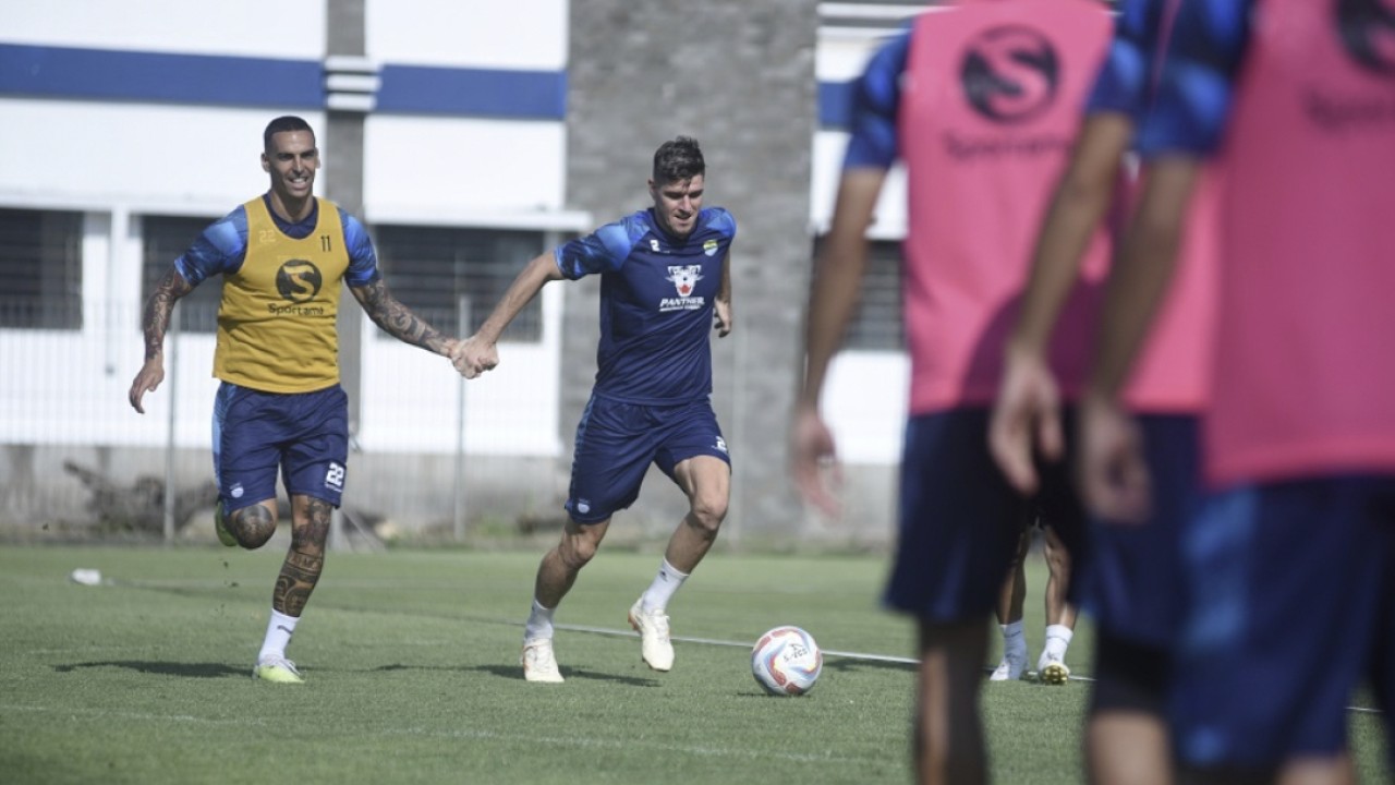 Latihan skuad Persib Bandung