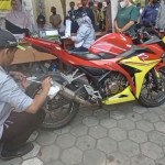 Pemkot Jakut lakukan sosialisasi aturan uji emisi kendaraan-1693388657