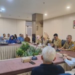 Pemprov Babel serahkan dana tali asih ke 33 ASN purnabakti-1692083833