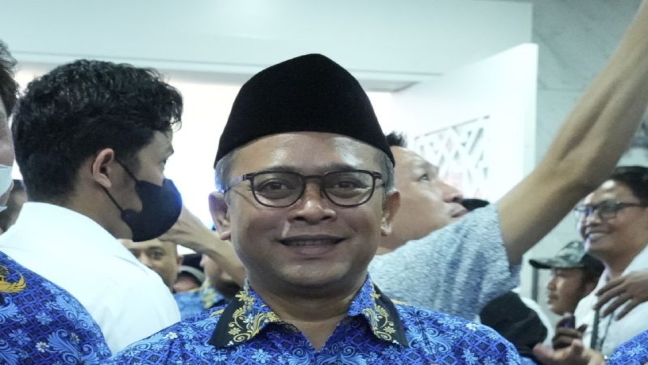 Staf Khusus Menteri Agama Bidang Media Dan Komunikasi Publik Wibowo