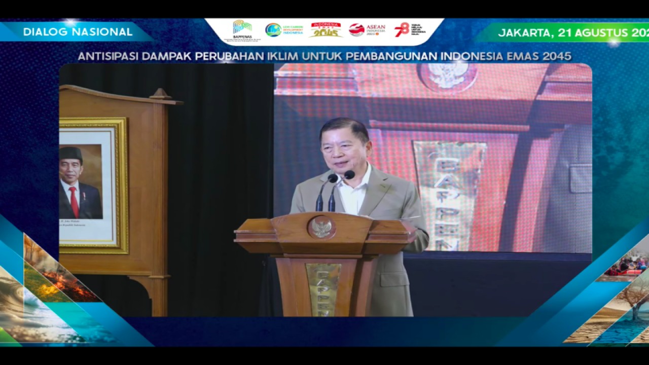 Tangkapan layar - Menteri Perencanaan Pembangunan Nasional/Kepala Badan Perencanaan Pembangunan Nasional (PPN/Bappenas) Suharso Monoarfa dalam acara Dialog Nasional Antisipasi Dampak Perubahan Iklim untuk Pembangunan Indonesia Emas 2045 di Gedung Bappenas, Jakarta, Senin (21/8/2023). ANTARA/M. Baqir Idrus Alatas