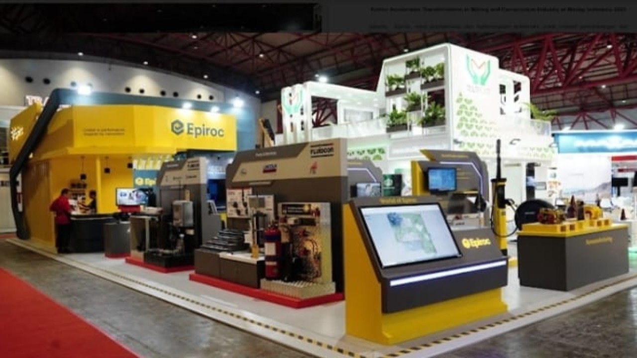 Stand Epiroc di pameran Mining Indonesia 2023 di Hall B1 JIEXPO Kemayoran, Jakarta/ist