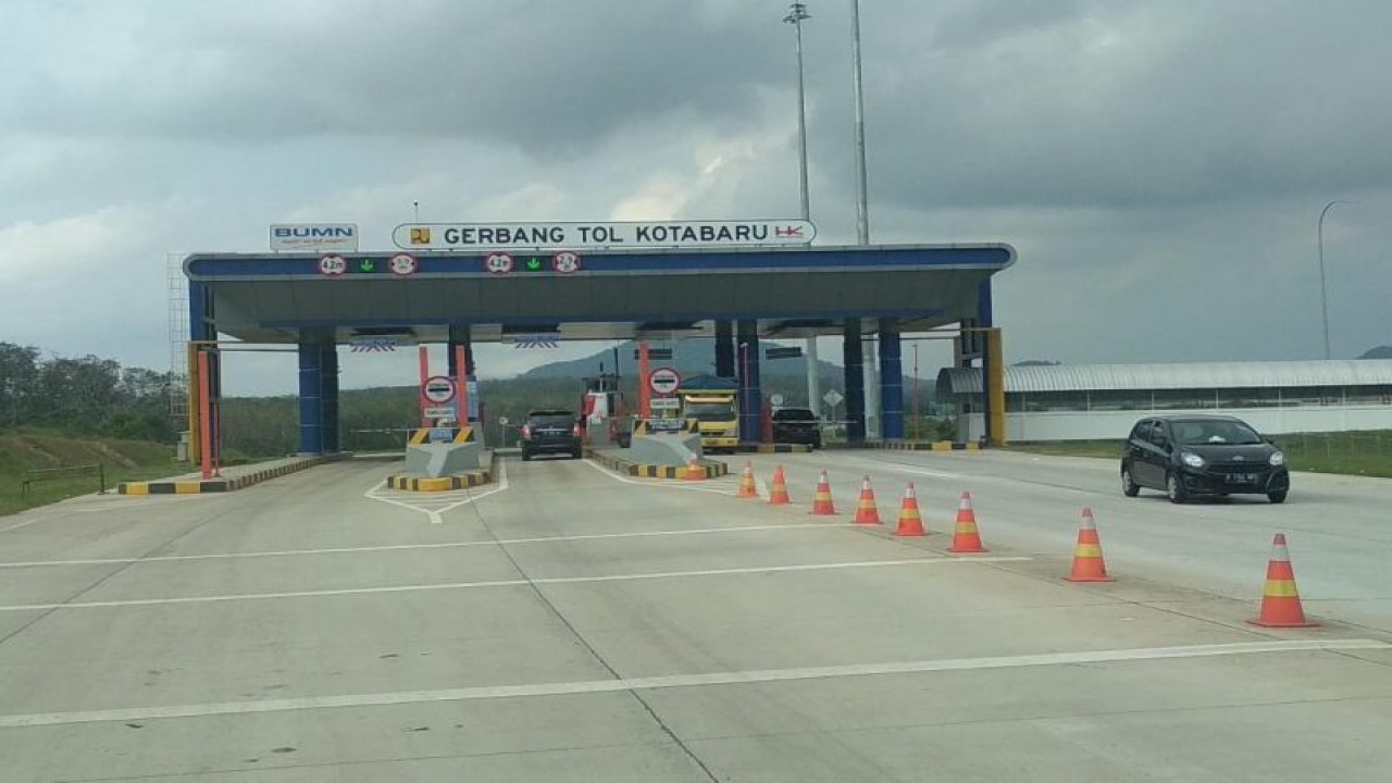 Ilustrasi - Jalan Tol Trans-Sumatera (JTTS) ruas Bakauheni-Terbanggi Besar (Bakter). ANTARA/HO