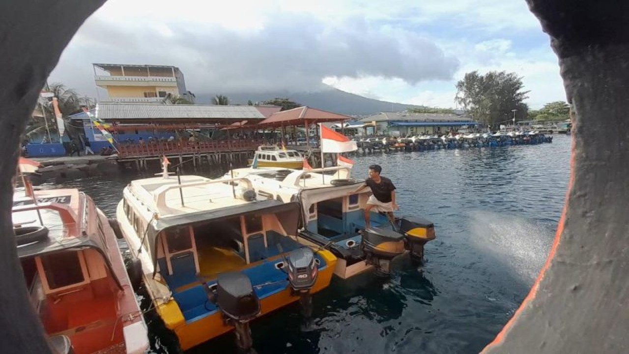 KSOP Ternate minta pemilik speedboat lengkapi alat nagivasi, Selasa (19/9/2023). ANTARA/Abdul Fatah.