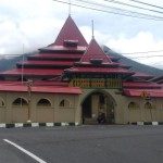 Pemkot Ternate mengusulkan Masjid Sultan Ternate sebagai obyek cagar budaya, Senin (25/9/2023). FOTO ANTARA/Abdul Fatah-1695629611