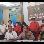 Polisi tangkap suami istri penyelenggara pesta seks di Jaksel-1694513354