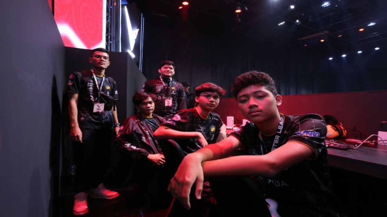 Tim esports Indonesia RRQ Kazu yang berkompetisi di turnamen Free Fire Master League (FFML) Season 8, 1-3 September 2023. (ANTARA/HO/Garena)