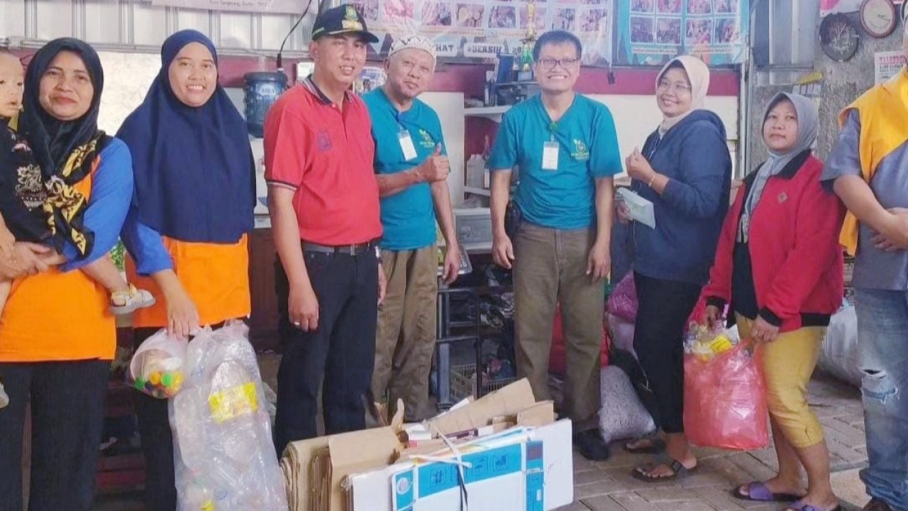 Bank Sampah Gantari berdayakan ekonomi warga Paninggilan Utara Ciledug/Istimewa