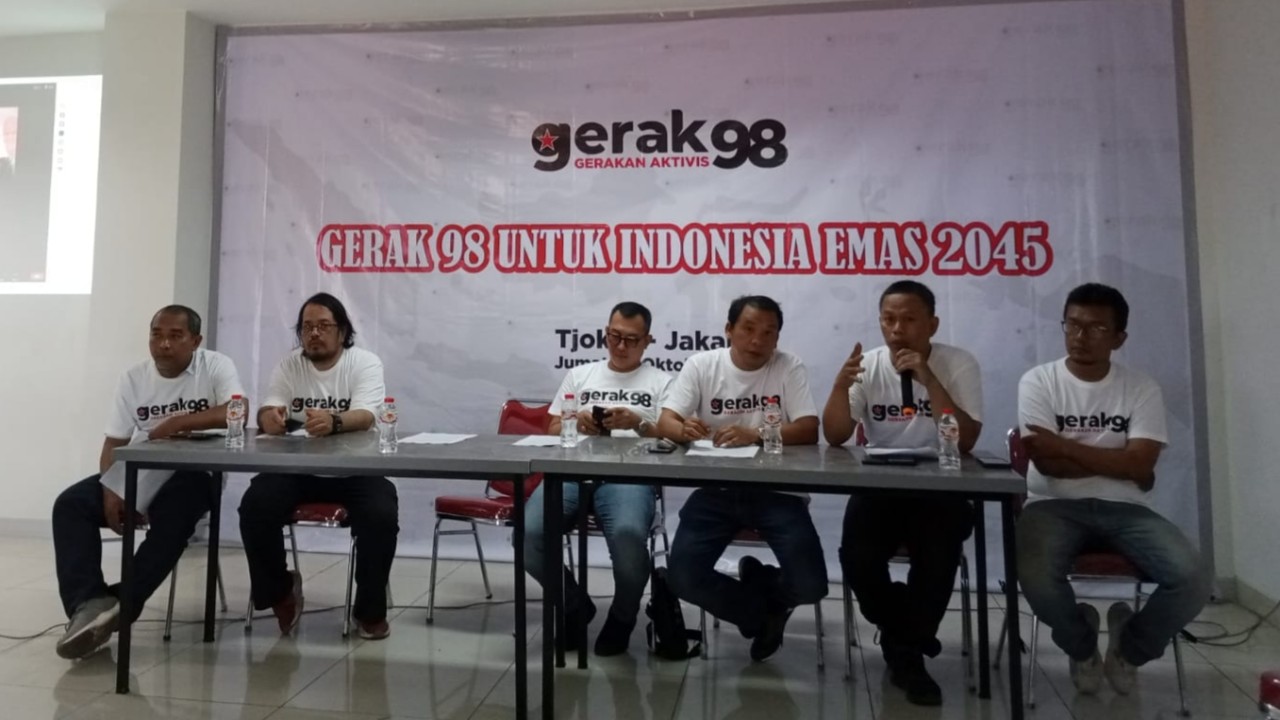 Konferensi pers Gerak '98.