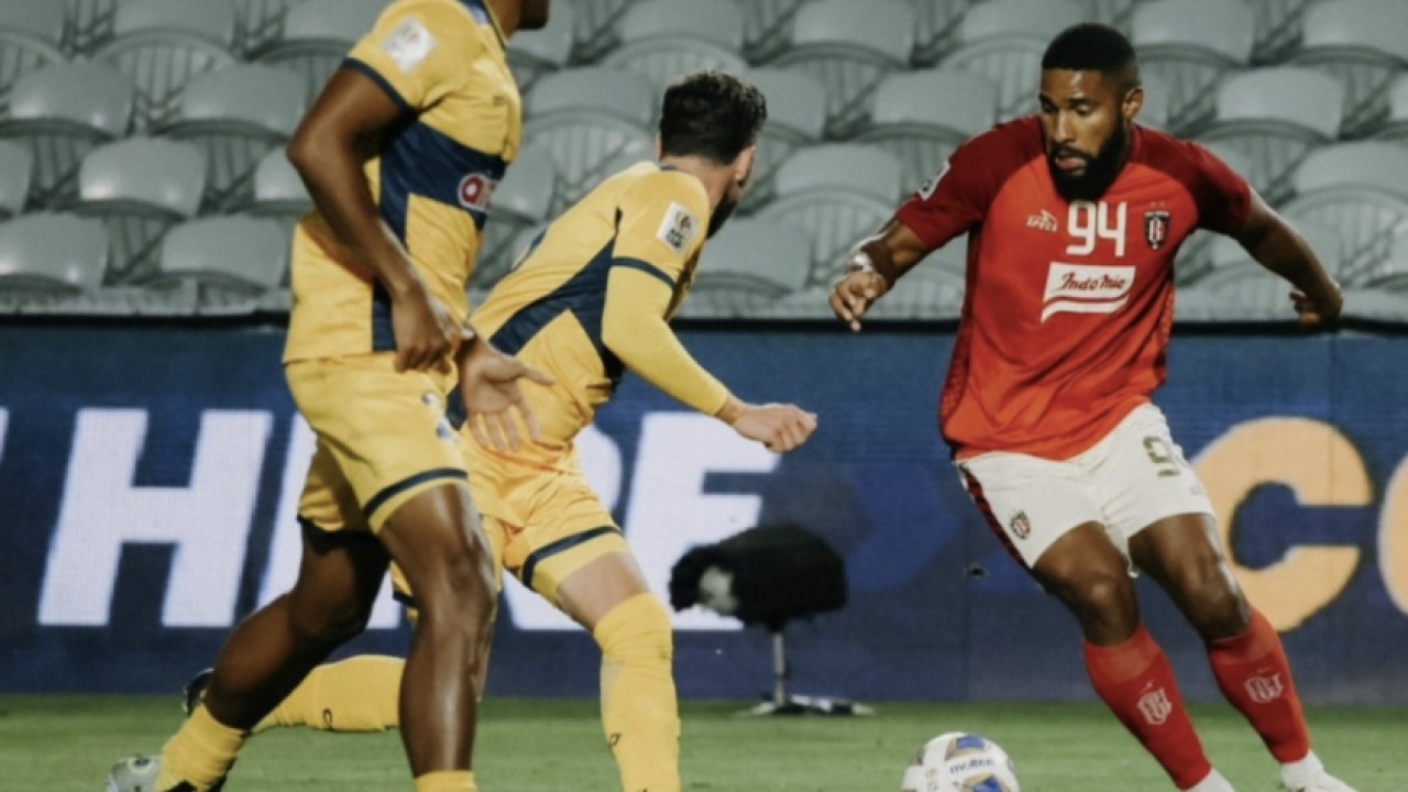 Laga Bali United vs Central Coast Mariners