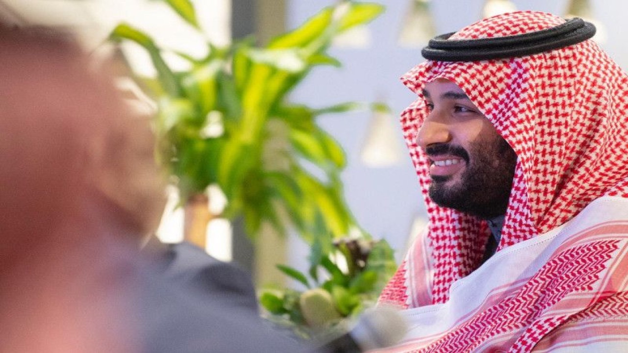 Arsip - Pangeran Muhammad bin Salman yang akrab disapa MBS saat menghadiri "CEDA Workshop on the Tourism Sector" di Arab Saudi pada 7 Februari 2019. (World Tourism Organization/Flickr)