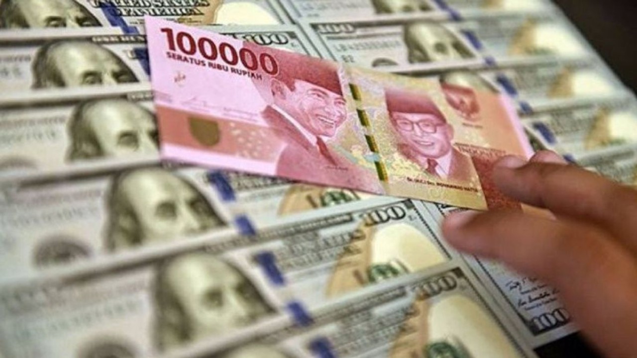 Mata uang rupiah dan dolar AS/ist