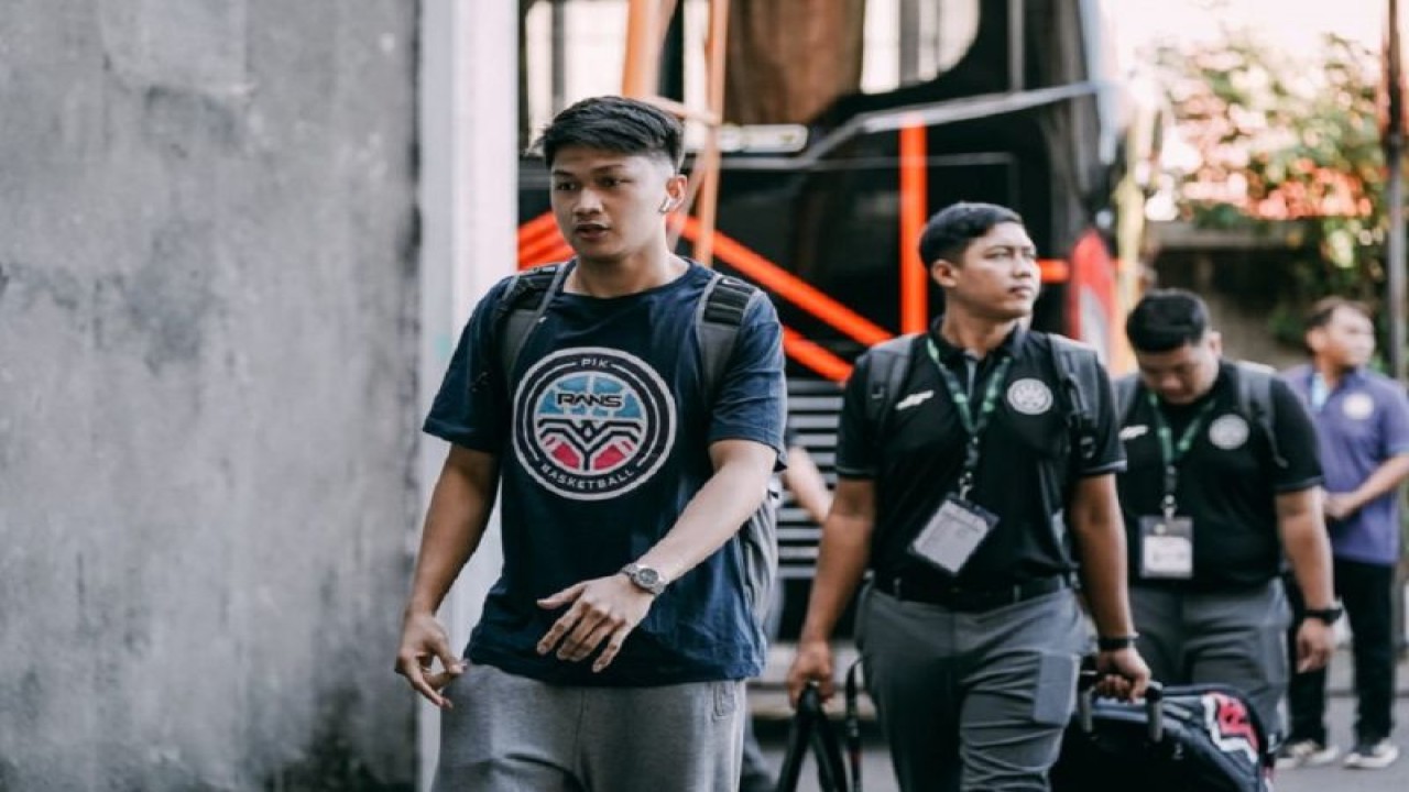 Karl Patrick Gloria Utiarahman bergabung ke Satria Muda Pertamina Jakarta. ANTARA/HO-IBL