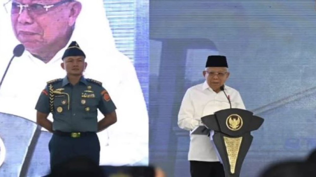 Wapres KH Ma'ruf Amin menghadiri acara Silaturahmi Nasional (Silatnas) ke-VII Kontak Santri Agribisnis Indonesia (KONSAIN) di Pondok Pesantren Syaichona Cholil, Gg. Arjuna Nomor 59, Sepinggan, Kecamatan Balikpapan Selatan, Kota Balikpapan, Kalimatan Timur (Kaltim), Selasa (24/10/2023). (NN/SK-BPMI, Setwapres)