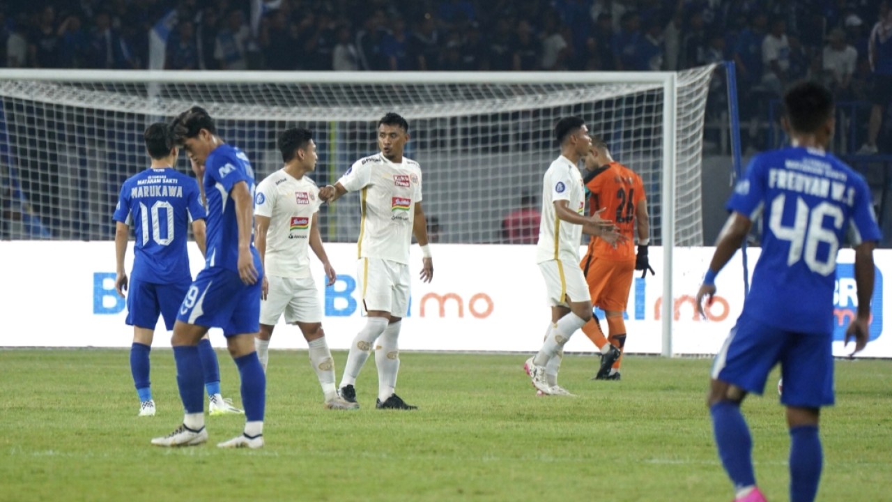 Laga Persija vs PSIS Semarang