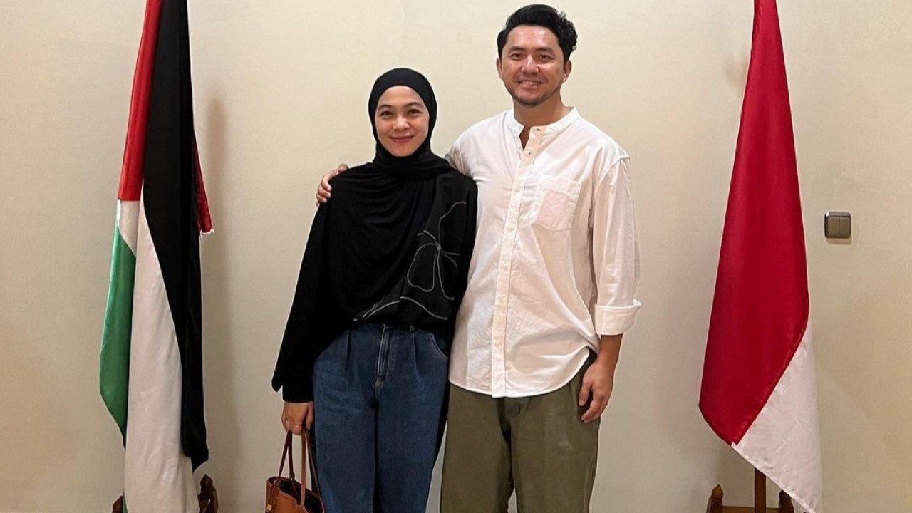 Omesh dan istri/Instagram